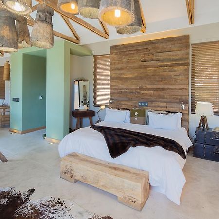 The Olive Exclusive All-Suite Hotel Windhoek Exterior photo